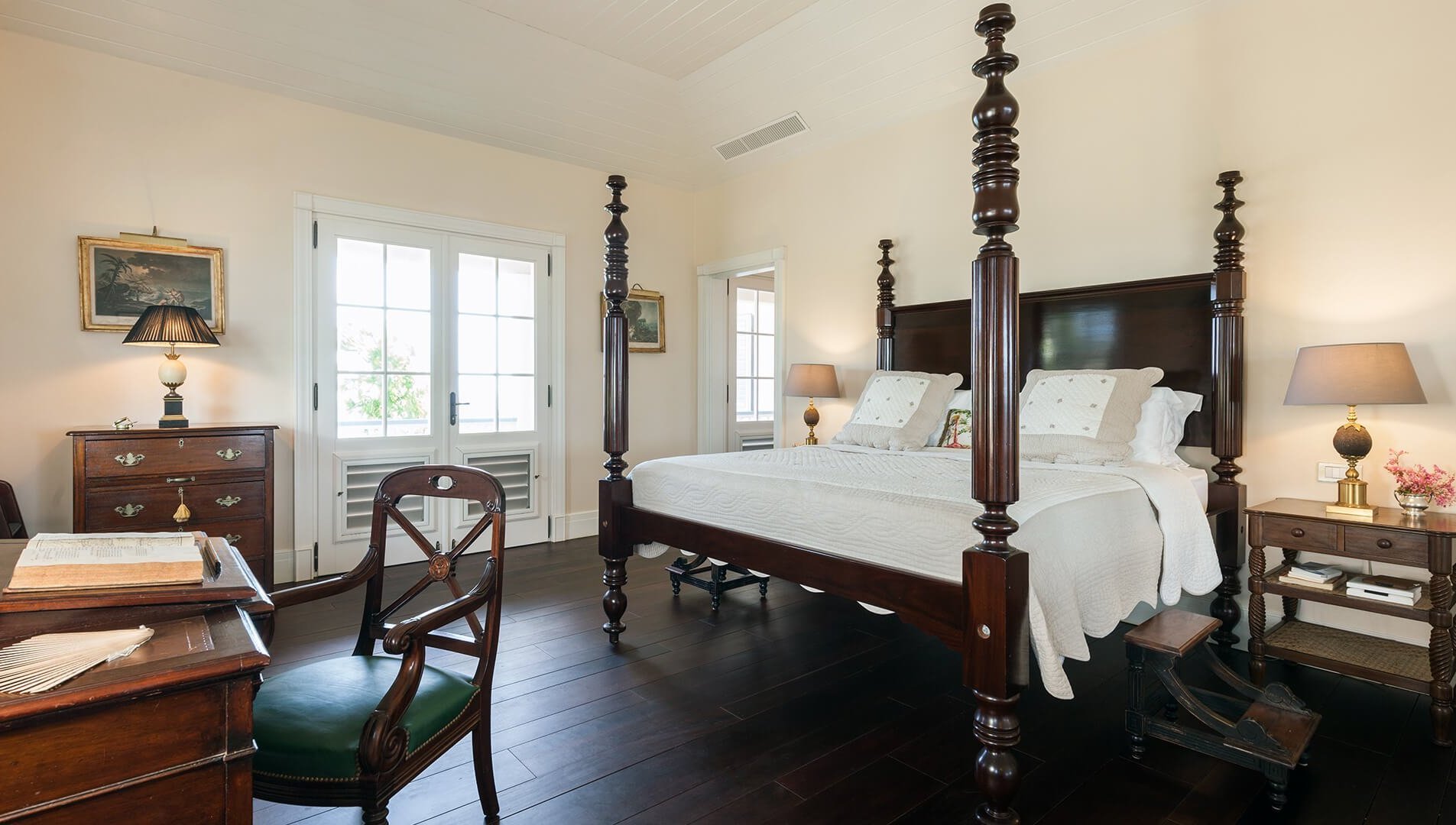 Villa Nelson's Point